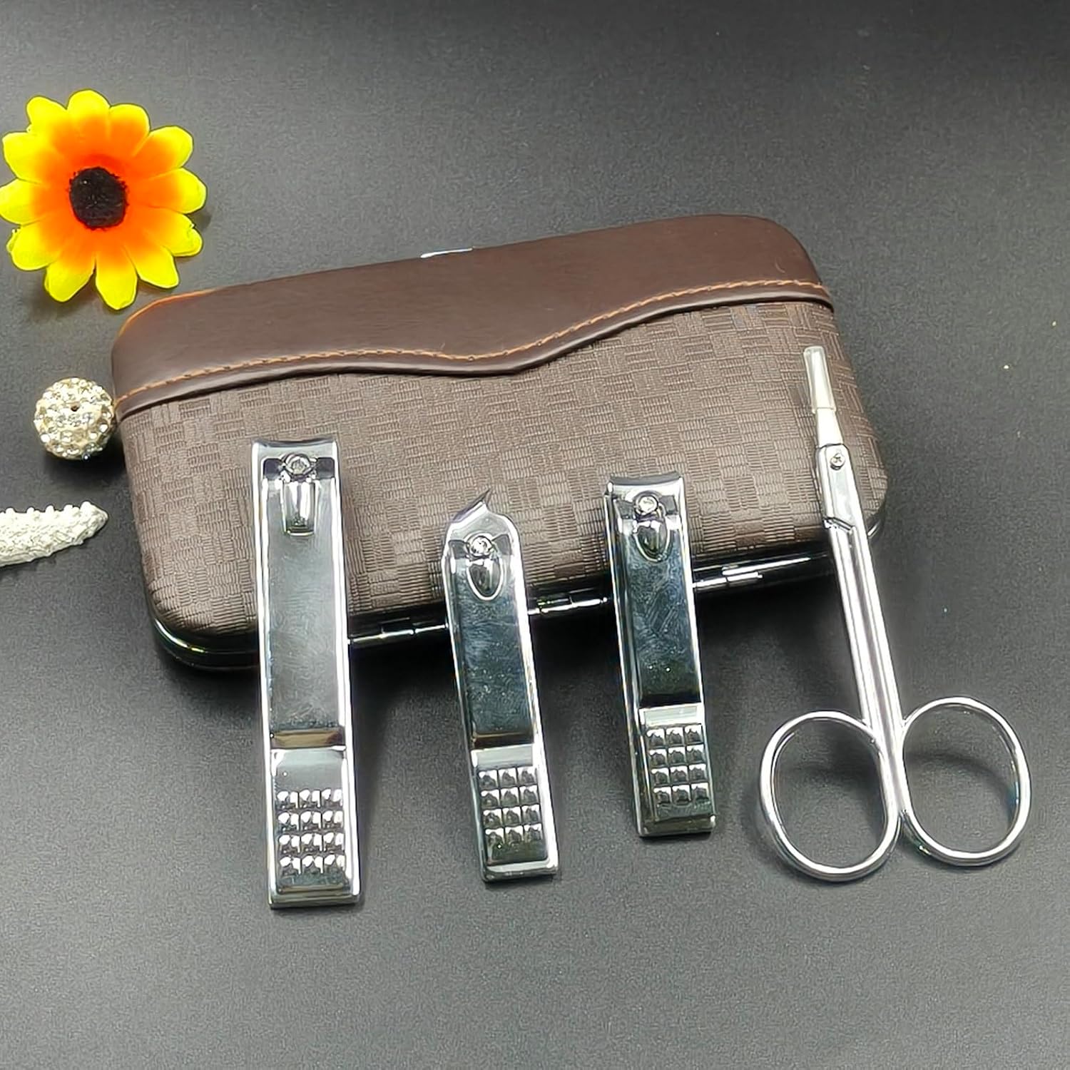 Zestaw do manicure dla mężczyz – Men'S Grooming Accessories Kit recenzja i cena